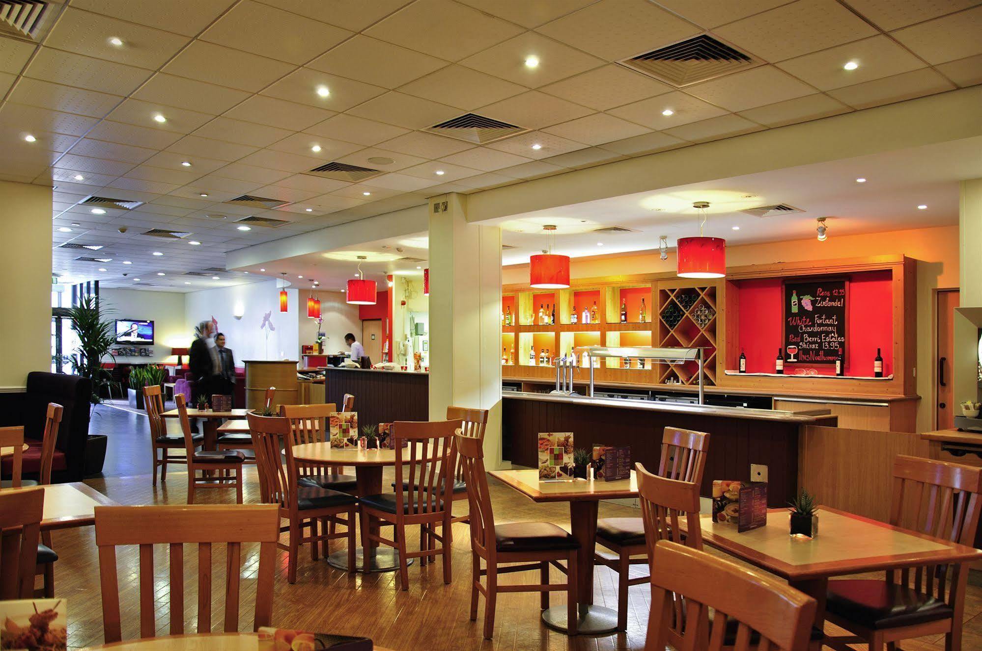 Ibis Hotel Northampton Centre Luaran gambar
