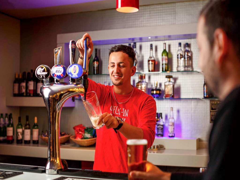 Ibis Hotel Northampton Centre Restoran gambar
